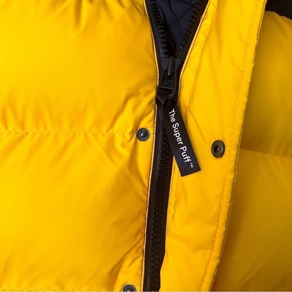 Aritzia Jacket The Super Puff Goose Down Warm Winter Hood Black Yellow XS GUC - Picture 5 of 12